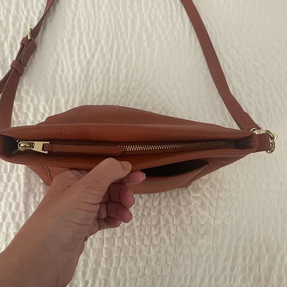 Universal Thread Crossbody Bag Deep Orange w/Adjustable Strap & Gold Details, OS